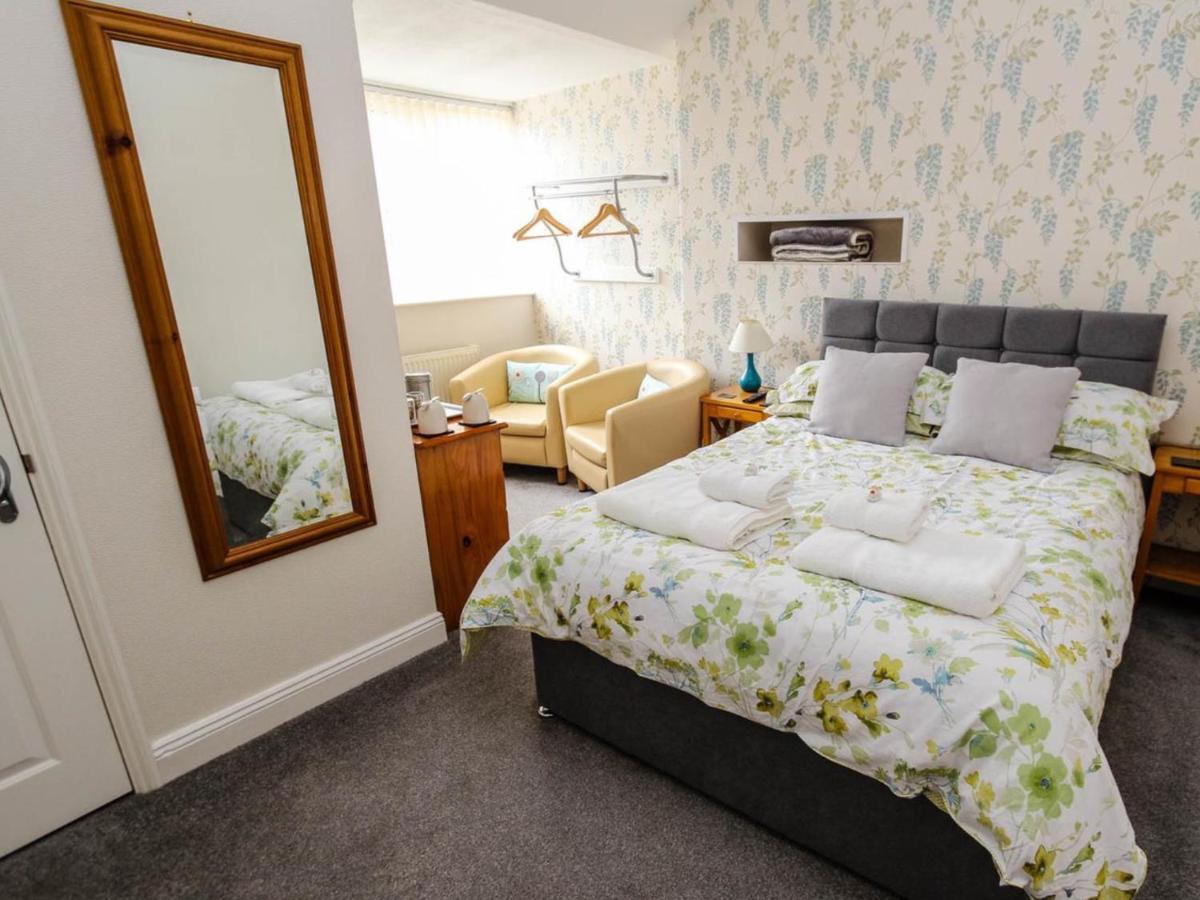 Bagshaw Bed & Breakfast Бринлингтон Экстерьер фото